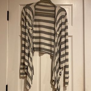 Gray/White Stripped Cardigan